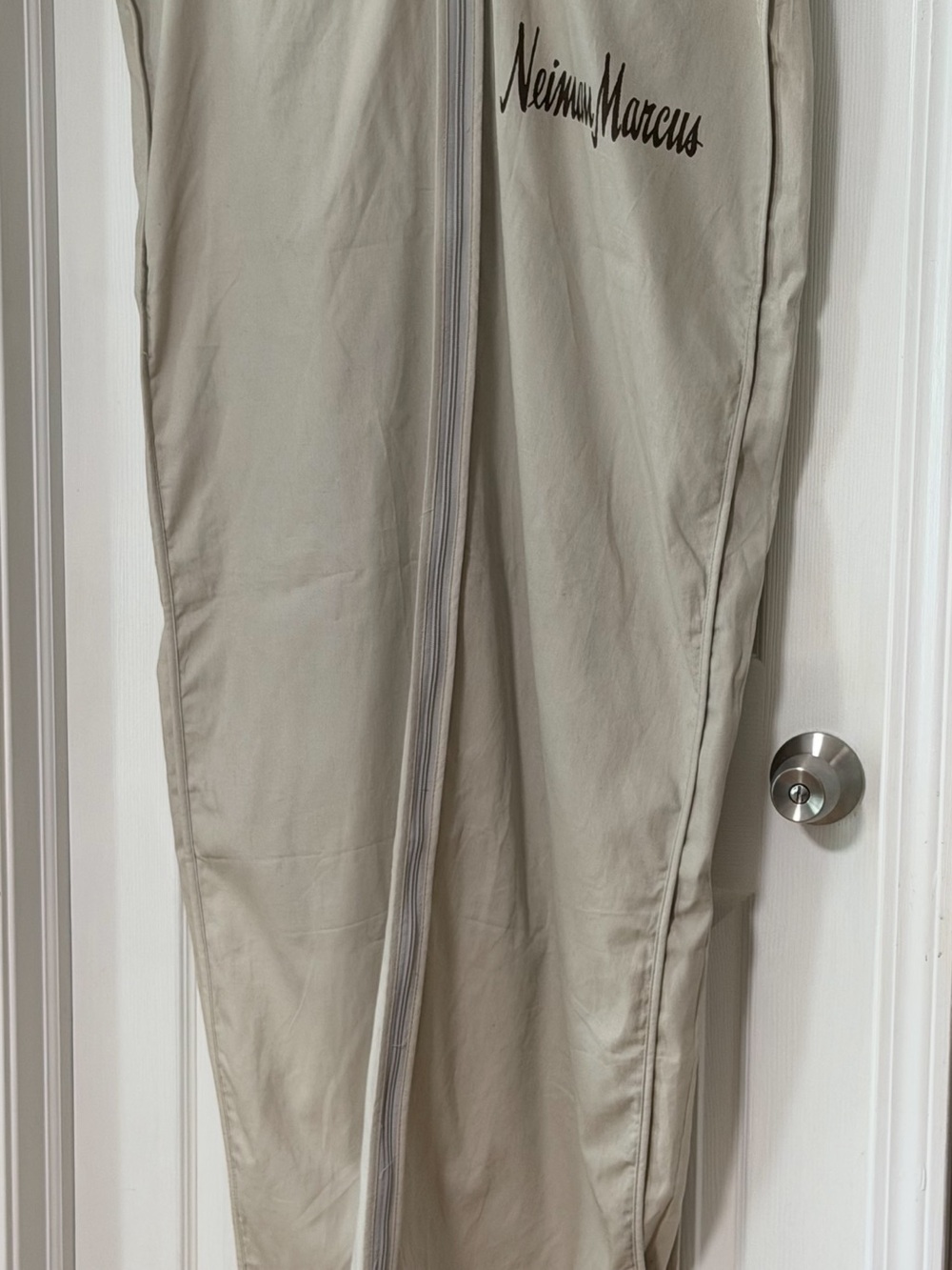 Neiman Marcus Garment Bag. Khaki - Picture 2 of 4